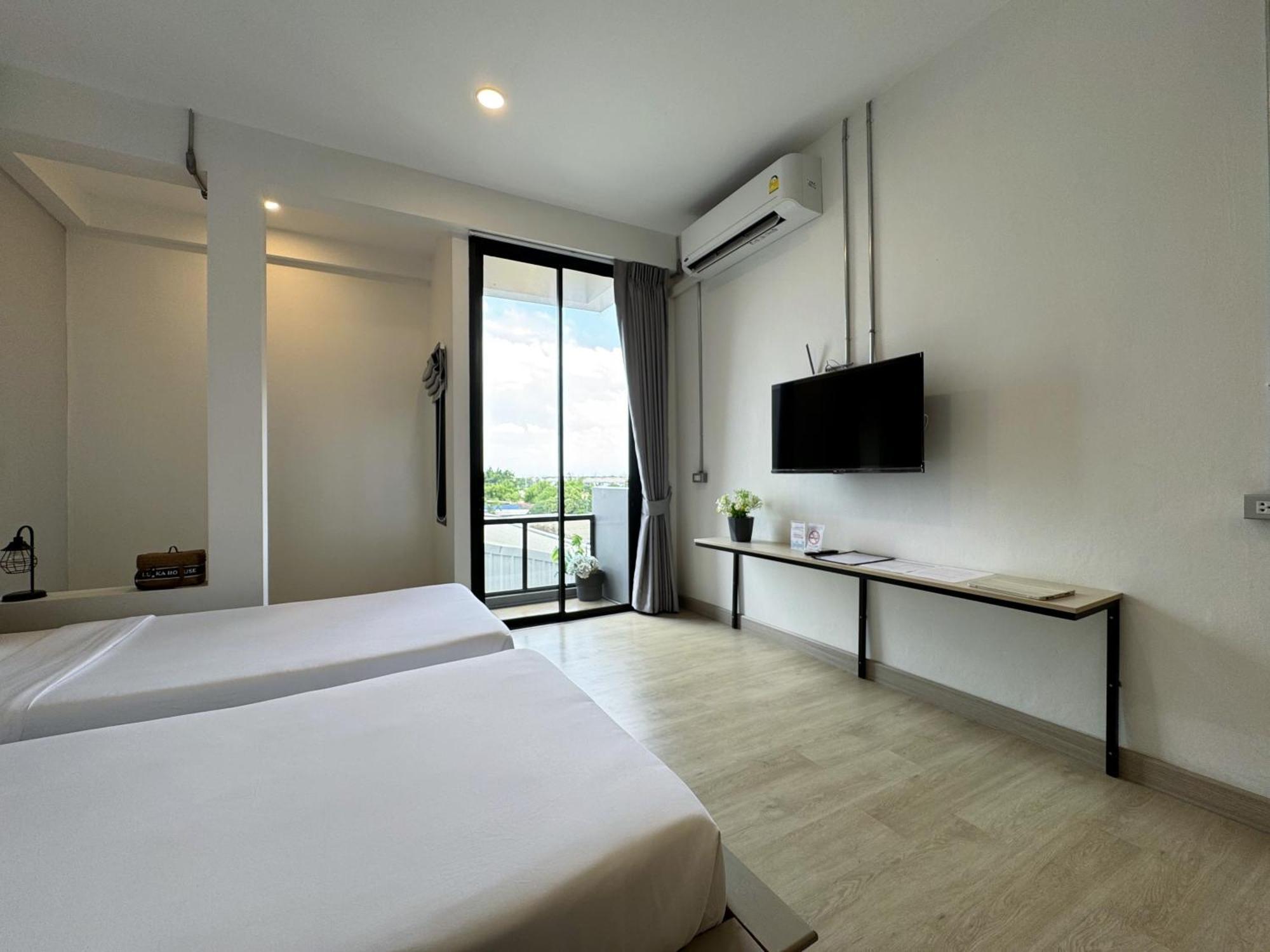 Hotel Luka House à Ban Lam Luk Ka Extérieur photo